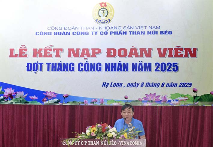 Công đoàn Than Núi Béo tổ chức kết nạp 73 đoàn viên đợt Tháng Công nhân 2025 Công đoàn Than Núi Béo tổ chức kết nạp 73 đoàn viên đợt Tháng Công nhân 2025